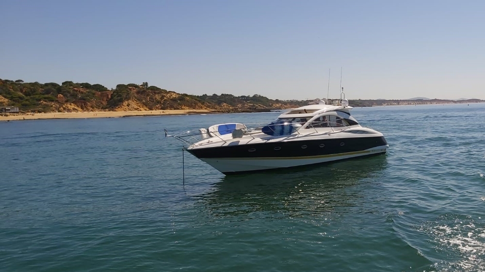 B.Happy Luxury Charter - Algarve Charter Portugal